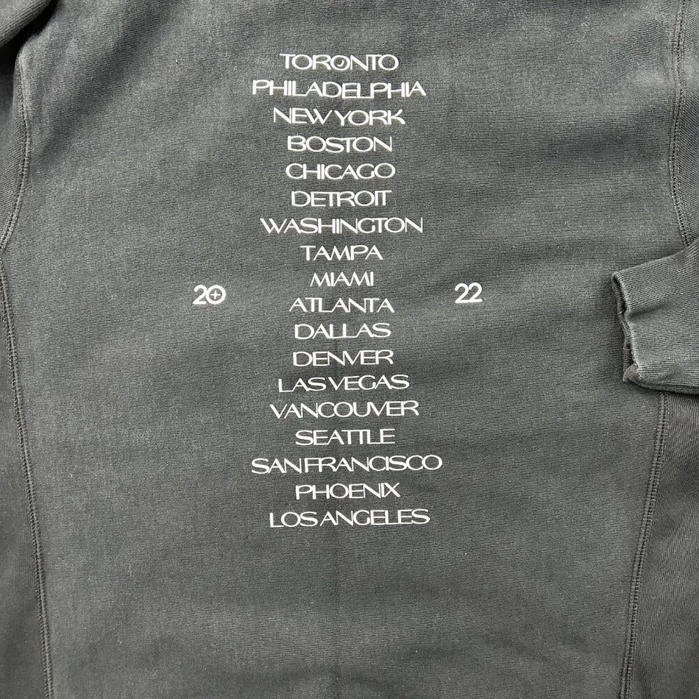 The Weeknd XO After Hours Til Dawn Sweatshirt Mens Medium Tour 2022‎ Crewneck - Picture 4 of 8